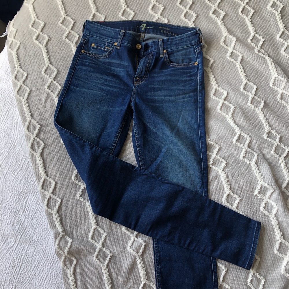7 for All Mankind Geneva Mid Rise Skinny Jeans - Picture 4 of 8